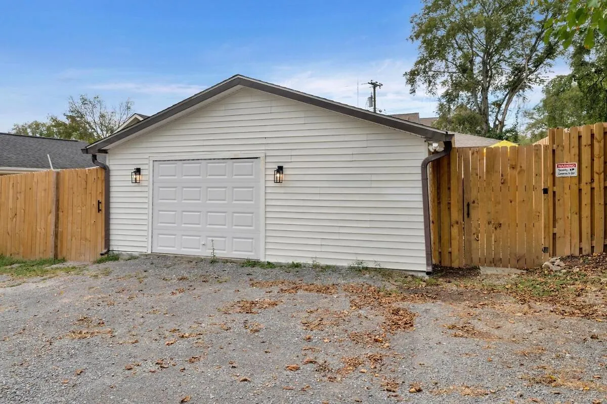 Apartment 5842 Leslie Ave - Charming, Private, 1 Bedroom 1 Bath Nashville United States